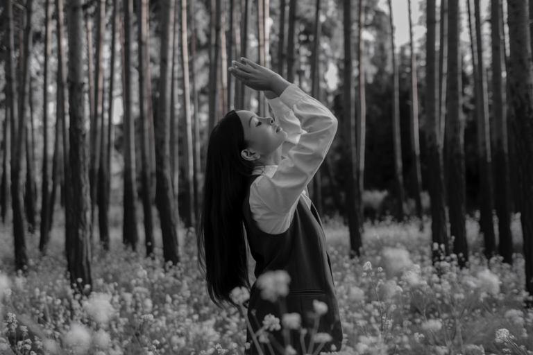 A Step-by-step Guide to Healing Trauma with Spiritual and Somatic Practices