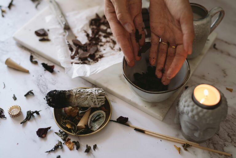 Discover the Magic of Plant Medicine: A Comprehensive Introduction to Holistic Healing